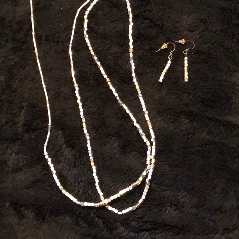 Necklace and earring